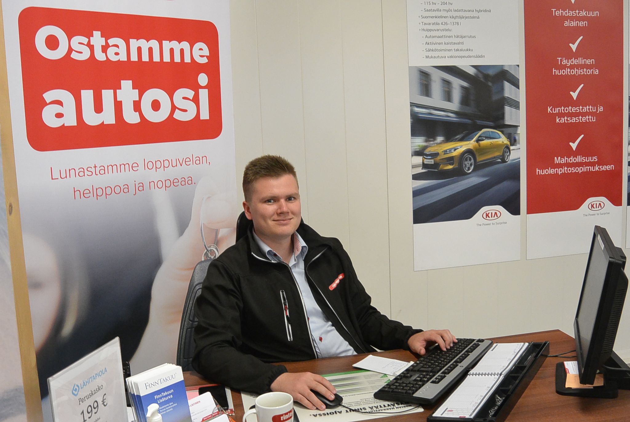 Ostetaan autoja