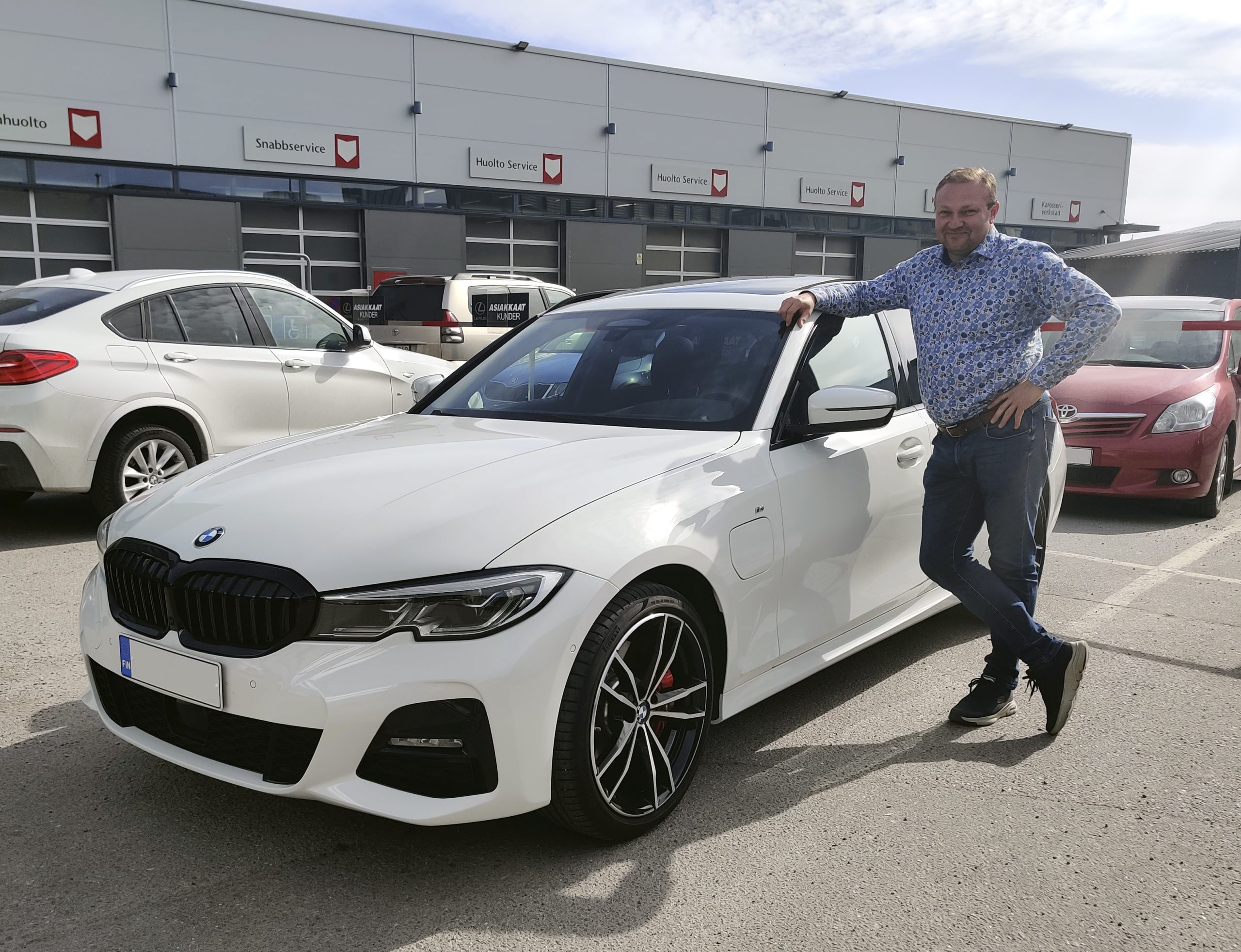 Max Jansson BMW 330 G21 Touring M Sport Vaasa