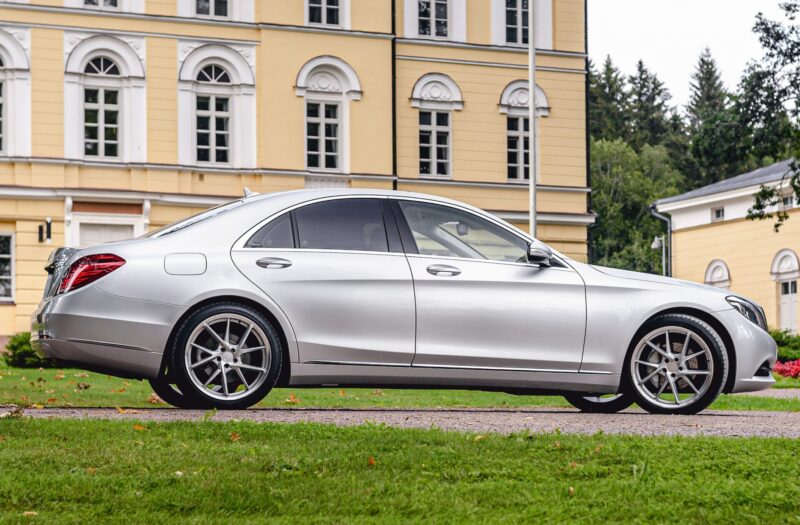 Mercedes-Benz S-dieselhybridi-sedan-kesa-kuvat jere makela